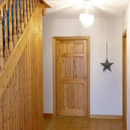 Sarlyn Achill 3*