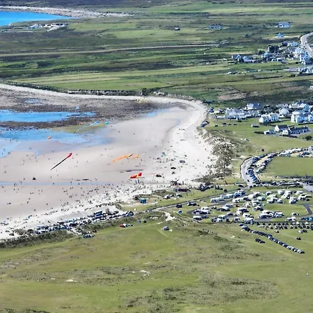 Sarlyn Achill 3*