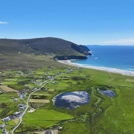 Sarlyn Achill 3* River